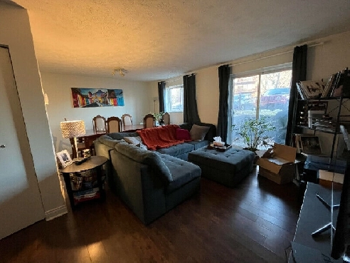 Grand 4 1/2 à Boucherville 808 place hélène boullé Image# 1