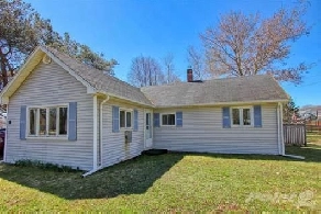 Homes for Sale in Cornwall, Prince Edward Island $259,900 Image# 3