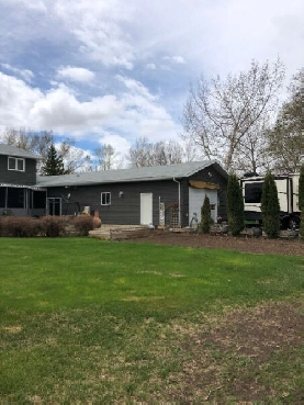 Beautiful Home for Sale in Riverhurst By Owner Image# 1