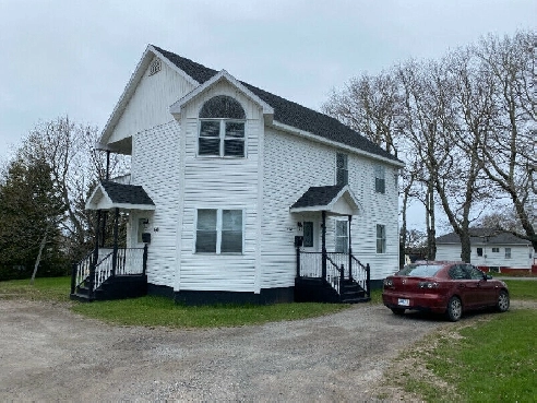 958-960 Main Street, Sydney Mines, NS, B1V 2M5 Image# 1