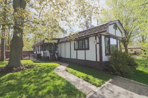 Open House - Mobile Home in Maple Lake Park - Innerkip Image# 1