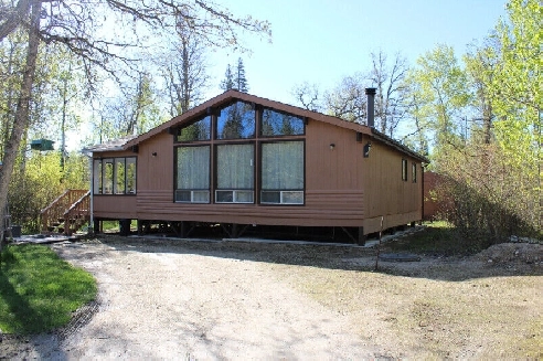 12 Old Arnes Place, Silver Harbour, RM GIMLI Image# 1