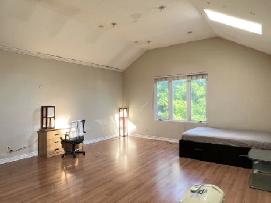 Studio Apartment for Rent at 180 Steeles Ave E - Available Now