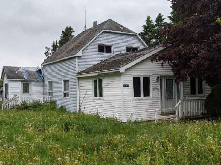 fixer upper with loads of potential in fredericton,nb - houses for sale