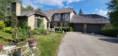 TEULON - FRENCH COUNTRY HOME Image# 1