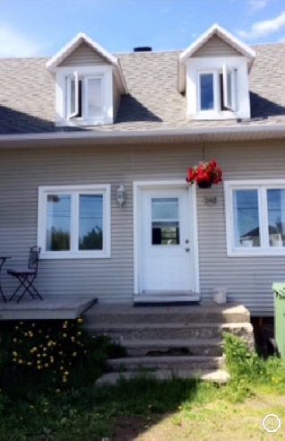 Location court terme à St-Nicolas (sans bail) Image# 1