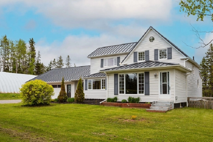 pei hobby farm - 5 minutes from panmure island beach in charlottetown,pe - houses for sale