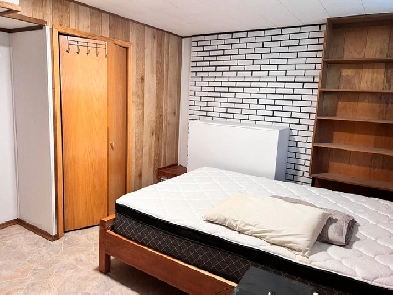 Room for rent $500/each month Image# 1