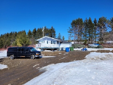 Chalet lac Abenakis a vendre Image# 1