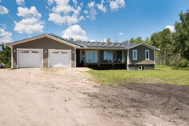beautiful 12 year old bungalow on 5 acres 24106 32 rd, kleefeld in winnipeg,mb - houses for sale