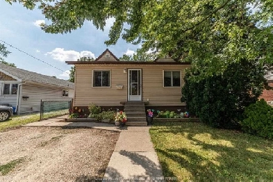 3245 Turner Rd - Windsor Image# 1