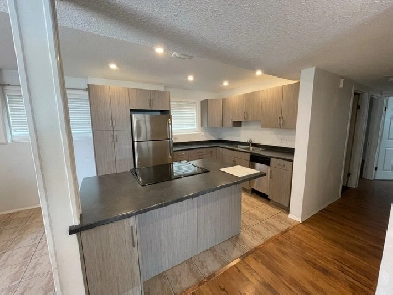 2 Bedroom basement suite for rent in Sutherland/Forest Grove