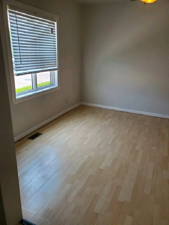 1 bedroom suite available october 1st. in winnipeg,mb - apartments & condos for rent