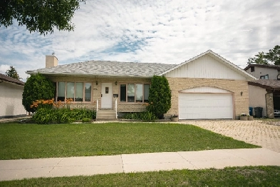 234 Leahcrest Crescent 'I WORK HARD' Image# 1