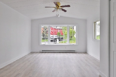 Maison mobile à vendre à Laval Image# 1