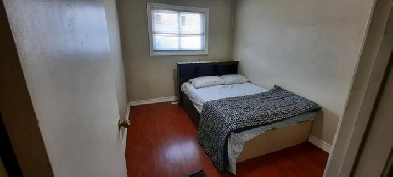 Private furnished room upstairs FREE PARKING INTERNET LAUNDRY Image# 2