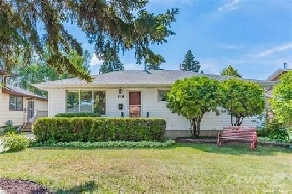 330 Adelaide STREET E Image# 1