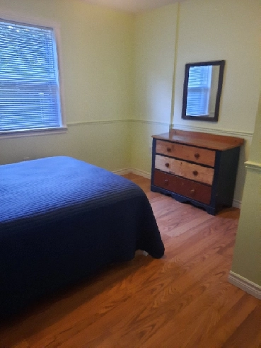 Furnished Room for a mature male student in quiet Sherwood Home Image# 1