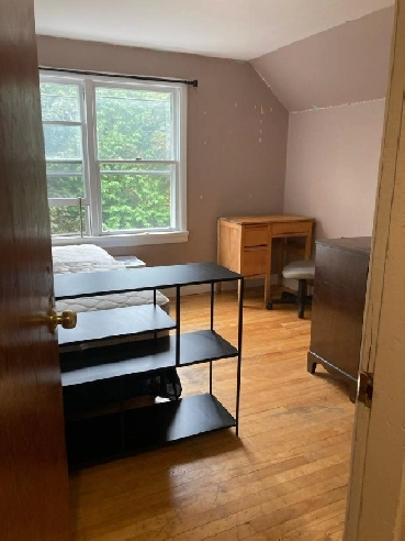 Room for rent $ 475,  5 minutes near NBCC , UNB Image# 1