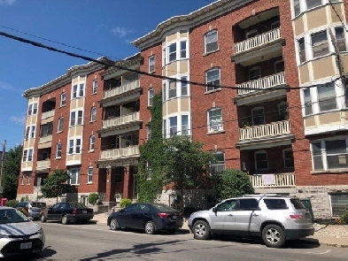 2 Bedroom Glebe Apartments (585 O'Connor St)