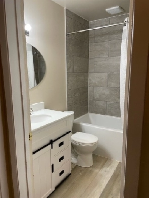 Paris - Nice Bright 1 Bedroom Apartment Image# 1