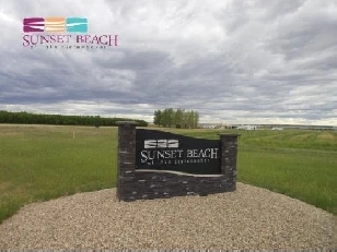 Lakefront Titled Lots at Sunset Beach at Lake Diefenbaker! Image# 1