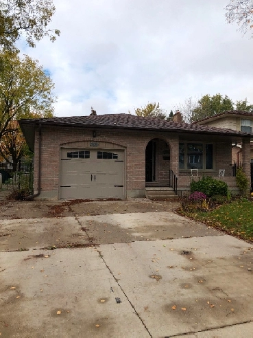 5 bedroom house near Western University Image# 1