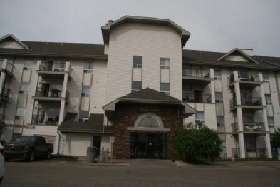 Clareview condo for sale. Steps away from Clareview LRT Image# 1