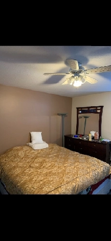 SUPER LARGE ROOM FOR ONLY $600 / MONTH Image# 1