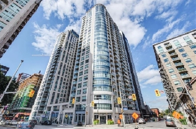 Fully furnished modern condo, Sandy Hill, 17th floor Image# 1
