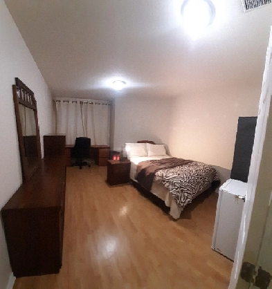 Large Furnished All Inclusive Bedroom Available Immediately $700 Image# 1