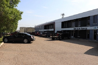 Industrial Bays for Sale or Lease South Edmonton Image# 1