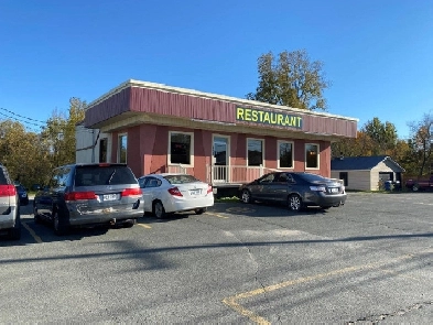 Richmond, Estrie, restaurant à vendre, bâtisse commercial Image# 1