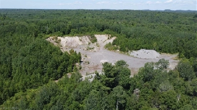 160 Acres for Sale in Northern Ontario with Quarry Image# 1