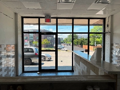 Retail, Restaurant unit for Rent - Prime Location Image# 1