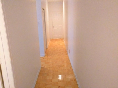 Female Only Room Condo mins to downtown, a, McGill, Concordi Image# 1