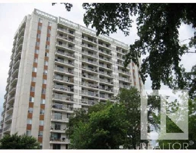 Todays BEST Condo Deal! Close to River Valley! Image# 1
