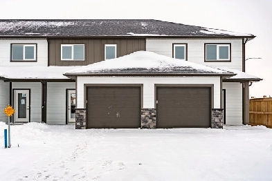 Stunning townhome for rent in Niverville! Image# 1