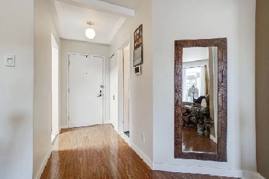 Condo 3 et demi Image# 1