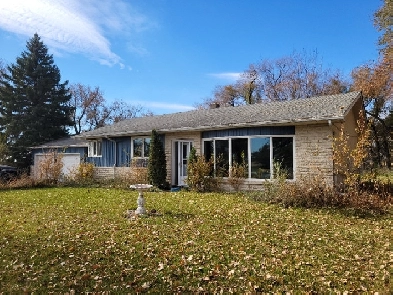 67092 Meridian Road , Rosser Image# 1