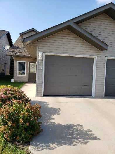 Townhouse for Rent in Winkler MB Image# 1
