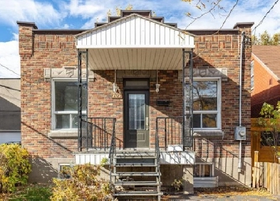 Superb property in Lachine Image# 1