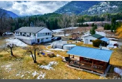 House for sale on acreage in Creston BC Image# 1