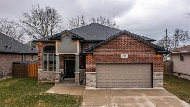 320 Laurier, LaSalle