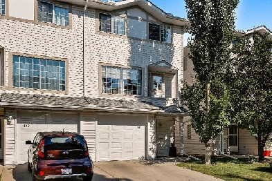 Townhouse for sale Calgary Image# 1