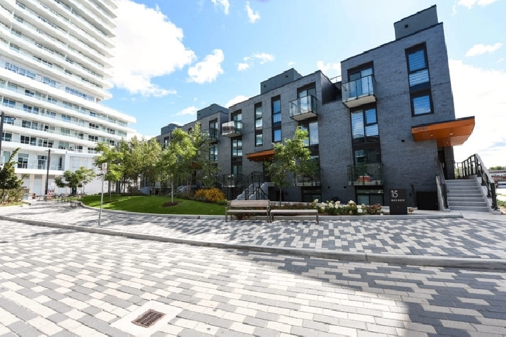 3 Bedrooms Town house For Rent in Toronto in City of Toronto,ON - Apartments & Condos for Rent