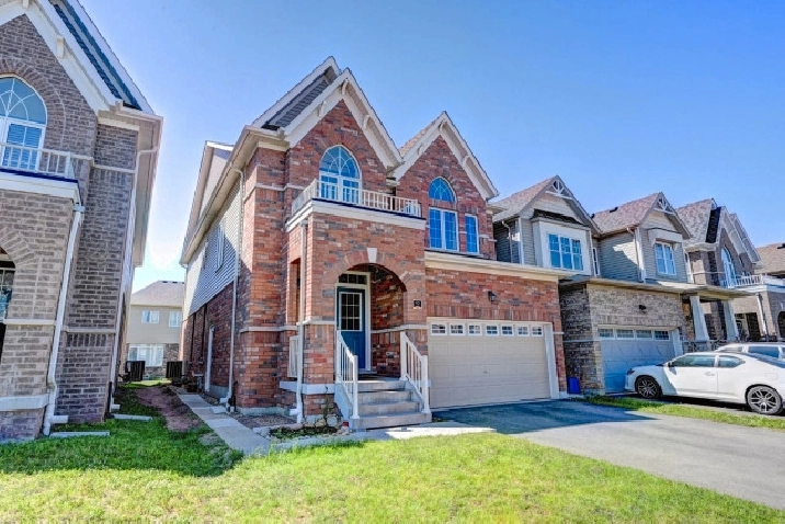 4 Bedrooms Detached Home For Rent in Toronto in City of Toronto,ON - Apartments & Condos for Rent
