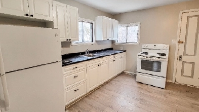 Affordable starter home | East Flat Prince Albert Image# 1