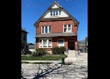 Large One Bedroom Unit In the Heart Of Downtown Kitchener!