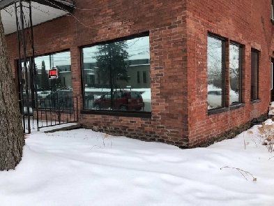 Bureau à louer rue Marquette Image# 1